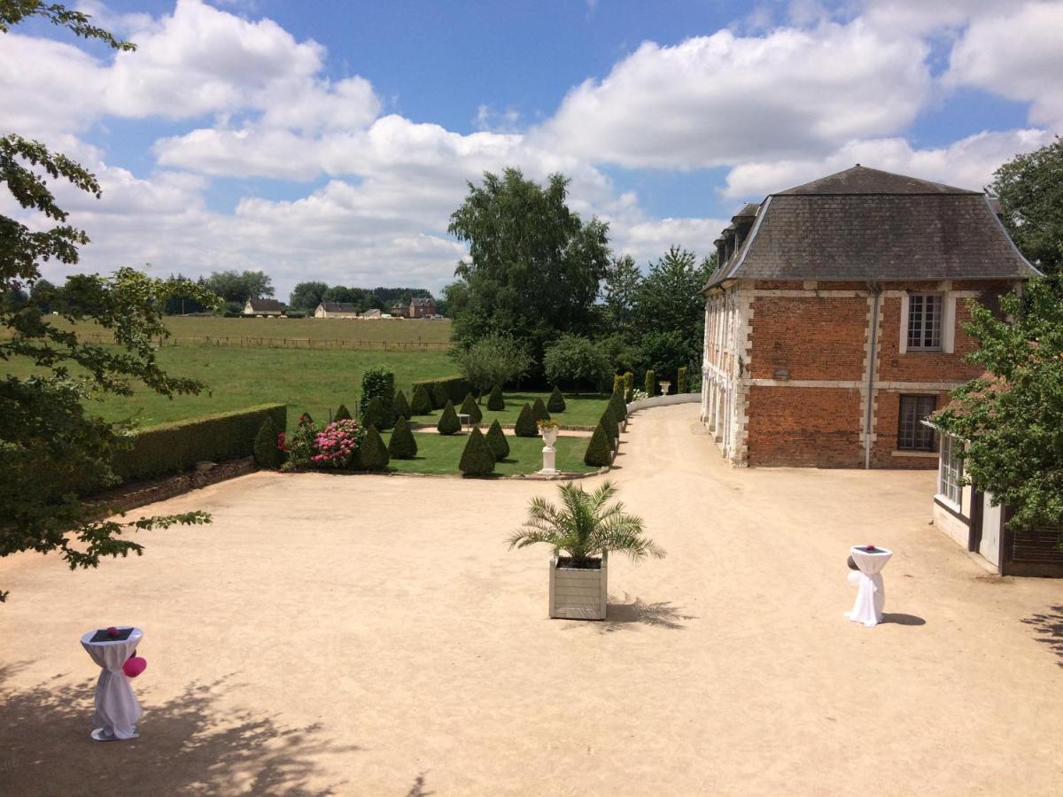 Domaine De L'Orangerie Du Chateau De Motteville Chambres D'Hotes Kültér fotó